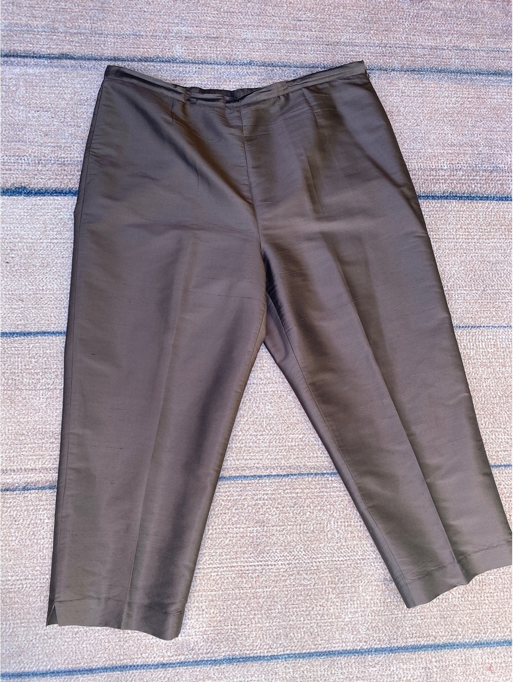 Silk dupioni chocolate brown 90's minimalist espressocore quiet luxury capris 16
